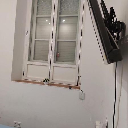 Habitacion En Madrid Lejlighed Eksteriør billede